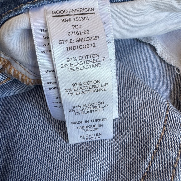 Good American Blue Jean Shorts 90s Icon Bermuda Jorts Size 14/32 - Picture 8 of 8